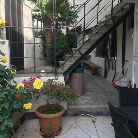 10 Shindisi Street,Tbilisi Lägenhet Exteriör bild