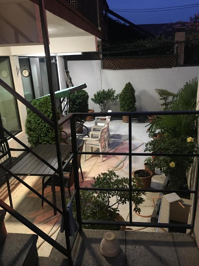 10 Shindisi Street,Tbilisi Lägenhet Exteriör bild