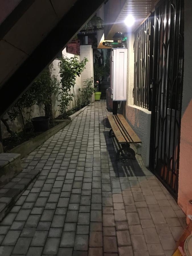 10 Shindisi Street,Tbilisi Lägenhet Exteriör bild