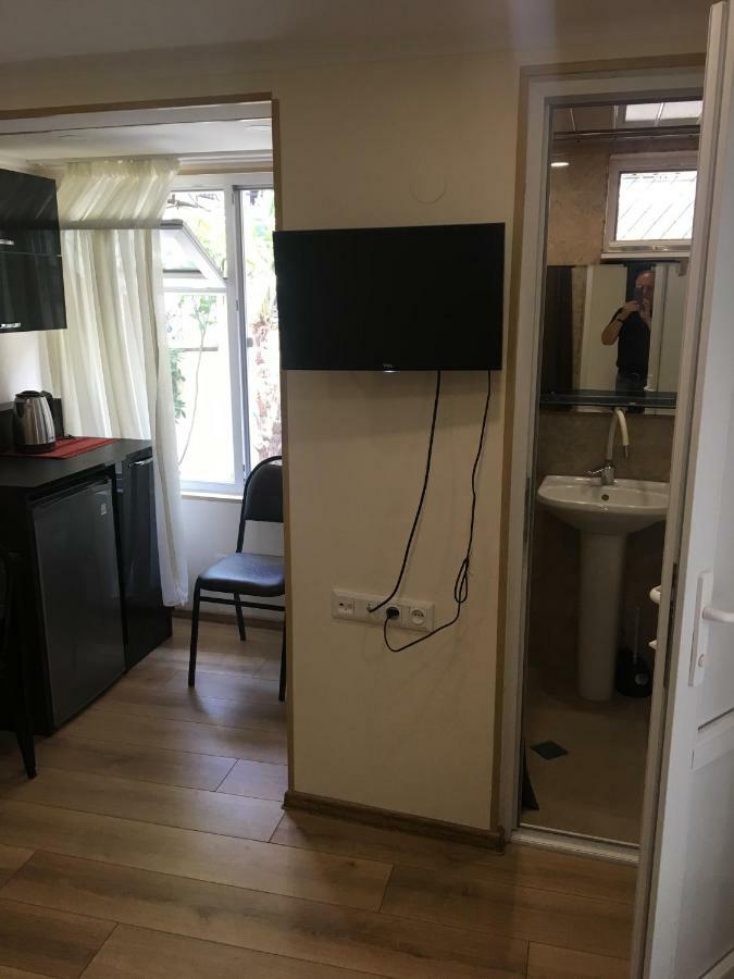 10 Shindisi Street,Tbilisi Lägenhet Exteriör bild